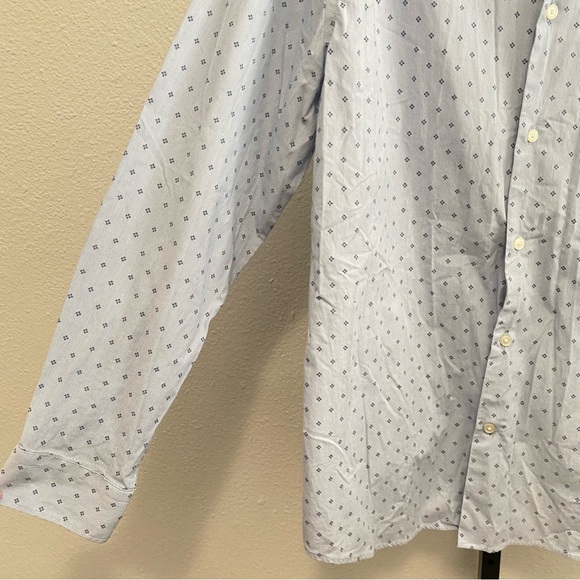 Banana Republic Slim Fit Wrinkle Resistant Button Up Cotton Shirt Large Office - Picture 3 of 10